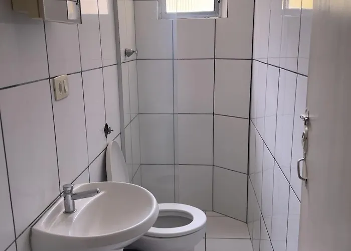 Hotel Moraes próximo a 25 de Março, Brás e Bom Retiro - Reserve agora e só pague no check-in